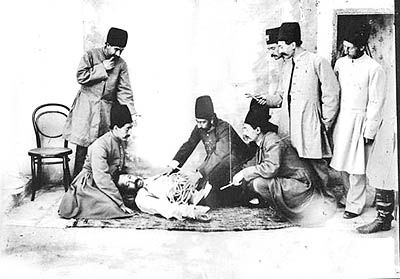 تاریخ یک مداوای بی‌مضایقه