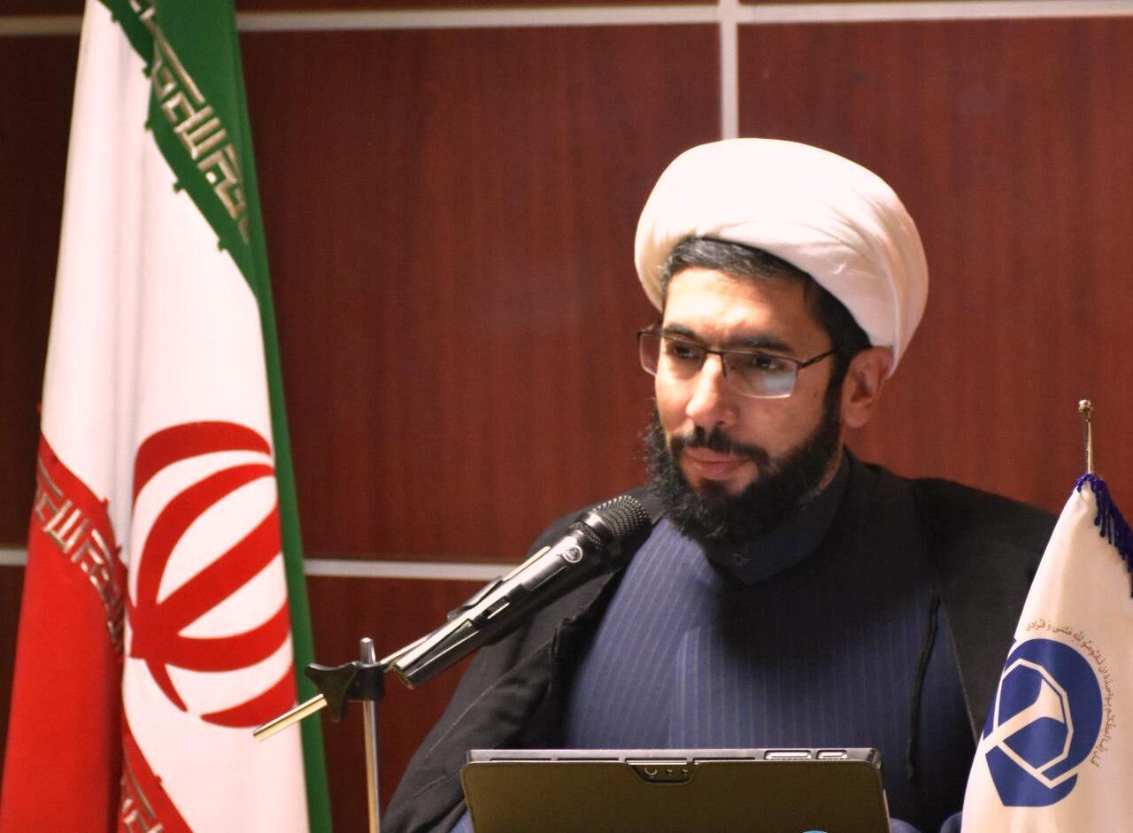 لزوم اولویت جذب اساتید عالم، فرهیخته و انقلابی در دانشگاه‌ها
