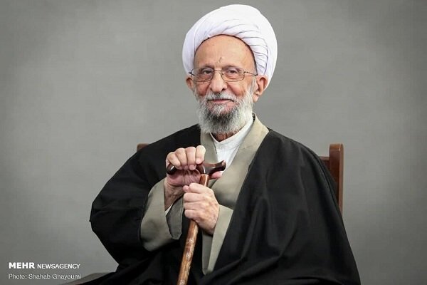 مراسم بزرگداشت و تجلیل از خدمات آیت الله مصباح یزدی برگزار می شود