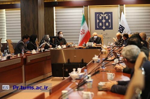 جلسه هیئت‌داوران جشنواره ابن‌سینا با حضور رئیس دانشگاه برگزار شد