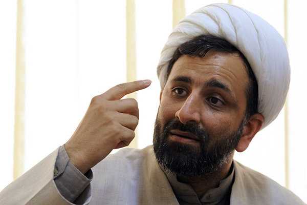 علامه طباطبایی صاحب مکتب سیاسی است/ خوانش سیاسی از عرفان