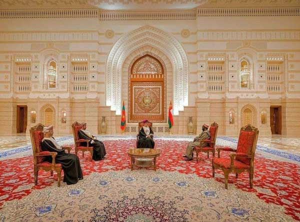 زیبایی خیره کننده فرش ایرانی در کاخ سلطان عمان+عکس