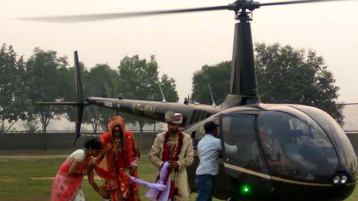 ماشین عروس متفاوت زوج هندی سوژه شد+عکس