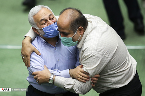 نمایندگان مجلس در آغوش هم+عکس