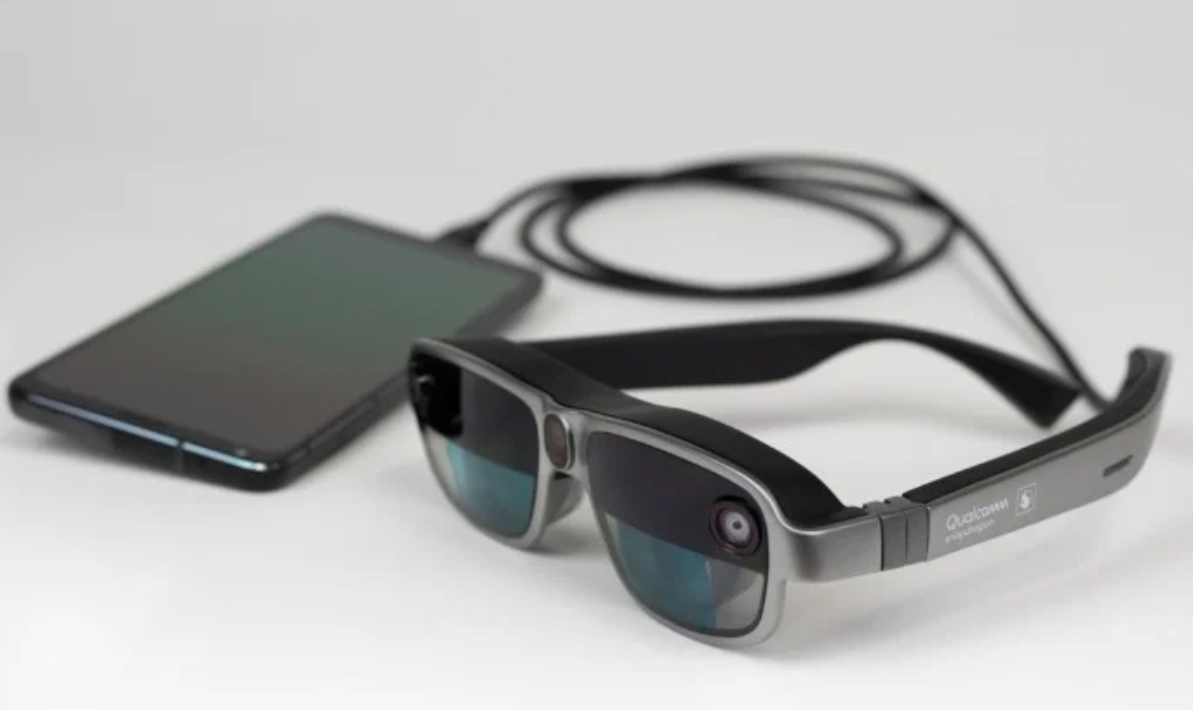  عینک هوشمند 《 XR۱ AR Smart》 در راه است