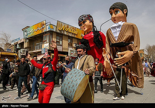 همه کودکان سنندجی خوشحال شدند+عکس