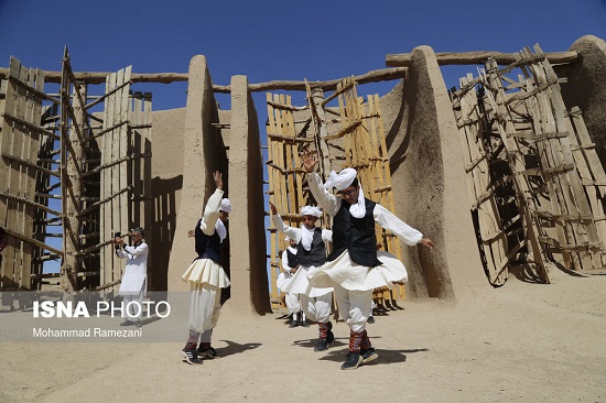 رقص زیبای مردان خوافی +عکس