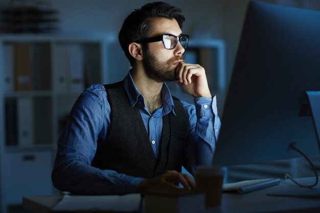 چرا سایت‌ ساز وبزی بهترین انتخاب برای ساخت وب‌سایت شماست؟