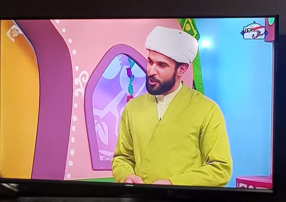لباس متفاوت مجری روحانی برنامه کودک+عکس