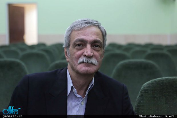 روشنفکرانی که مهاجرت می‌کنند گرفتار رادیکالیزم یا تفکر انتزاعی می‌شوند