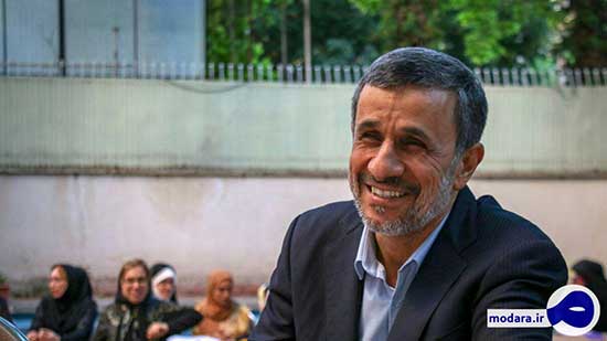کنایه سنگین احمدی نژاد به دولت روحانی