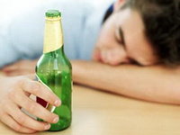 مرگ سلول‌های بنیادی مغز با مصرف الکل/ زنان بیشتر در معرض خطرند