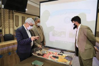 رونمایی از سند وقف نامه مدرسه چهارباغ در مرکز اسناد دانشگاه اصفهان