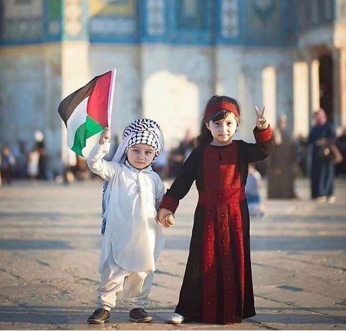 تصویر دیدنی از شادی کودکان فلسطینی+عکس