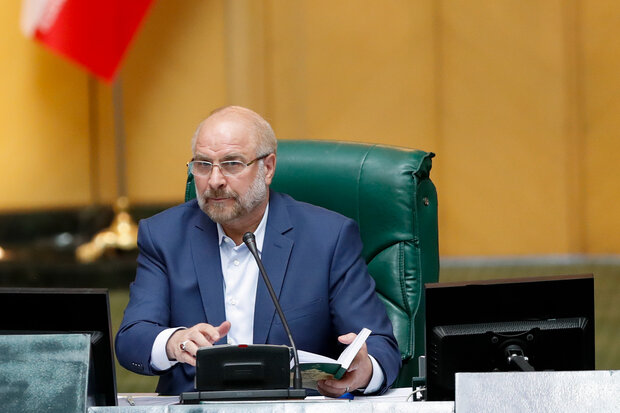 یاد و خاطره شهدای حمله تروریستی مجلس گرامی داشته شد