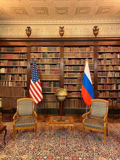 همه چیز آماده برای مذاکره دو رئیس جمهور+عکس