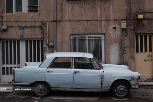خودروهایی که در خیابان های تهران رها شدند+عکس