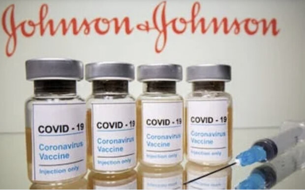 عارضه جانبی خطرناک واکسن کرونای  جانسون و جانسون /تعلیق در آمریکا