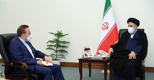 رئیس دفتر روحانی در دفتر رئیسی حاضر شد+عکس