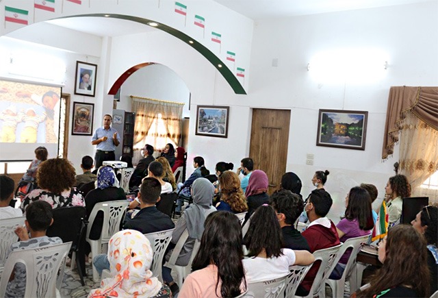 نمایش فیلم جواد عزتی در سوریه+عکس