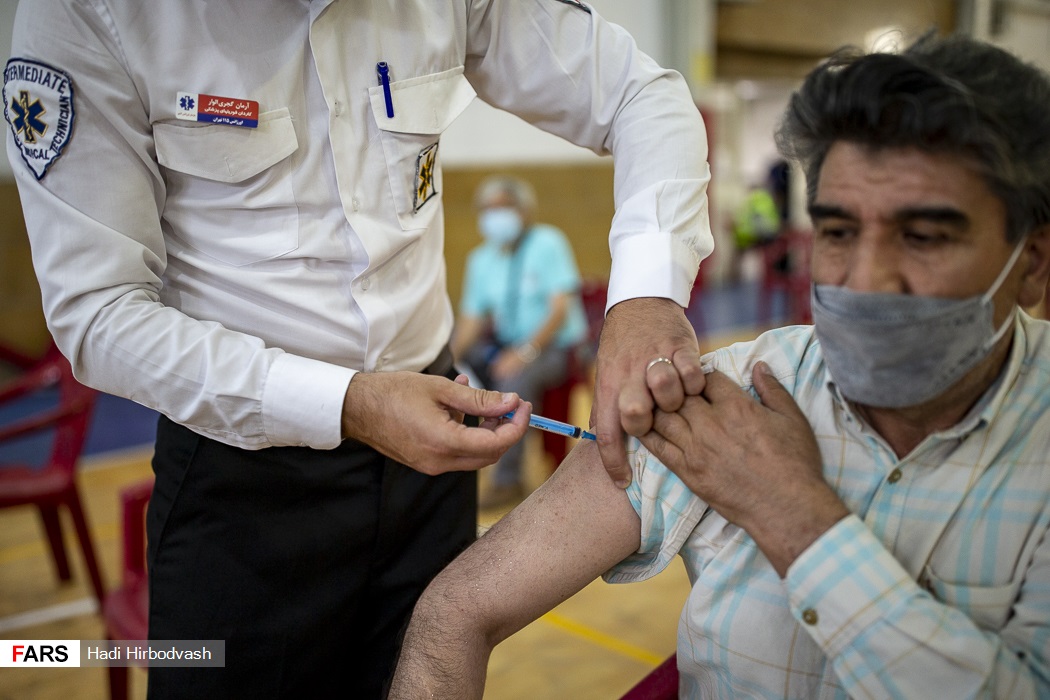 اجرای طرح ضربتی واکسیناسیون در کشور+عکس