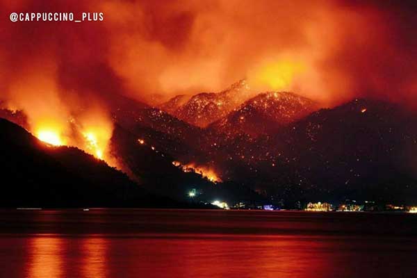 تصویر آخرالزمانی از آتش سوزی در آنتالیا+عکس