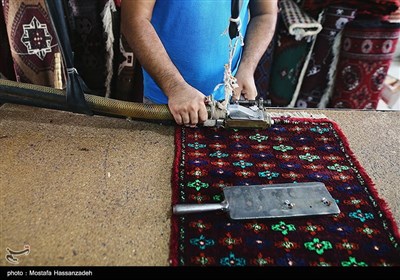 پرداخت قالی دستبافت ترکمن در آق قلا 